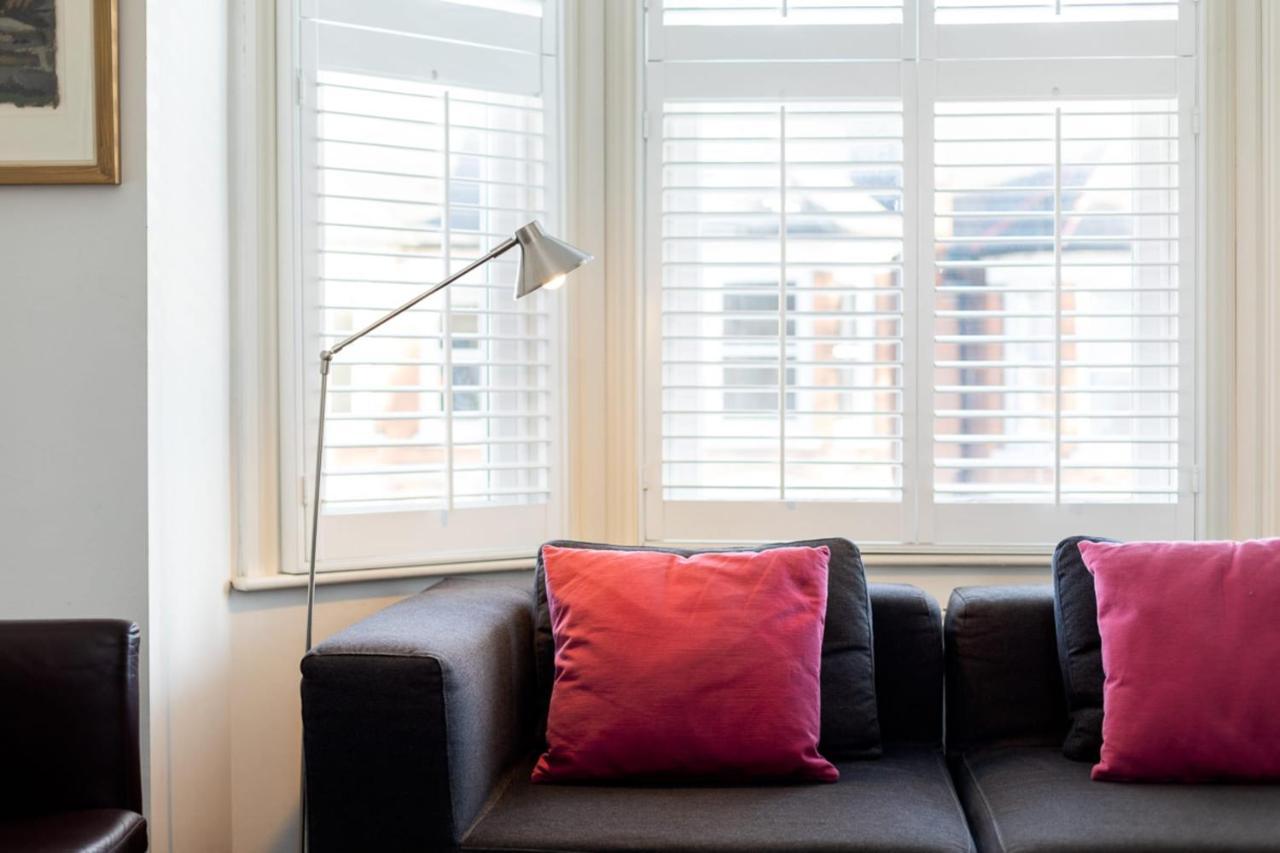 Lägenhet Spacious Near Portobello Road *