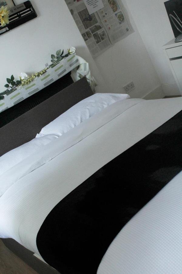 Cozy Or In Townhouse Fast Links To Central Londen