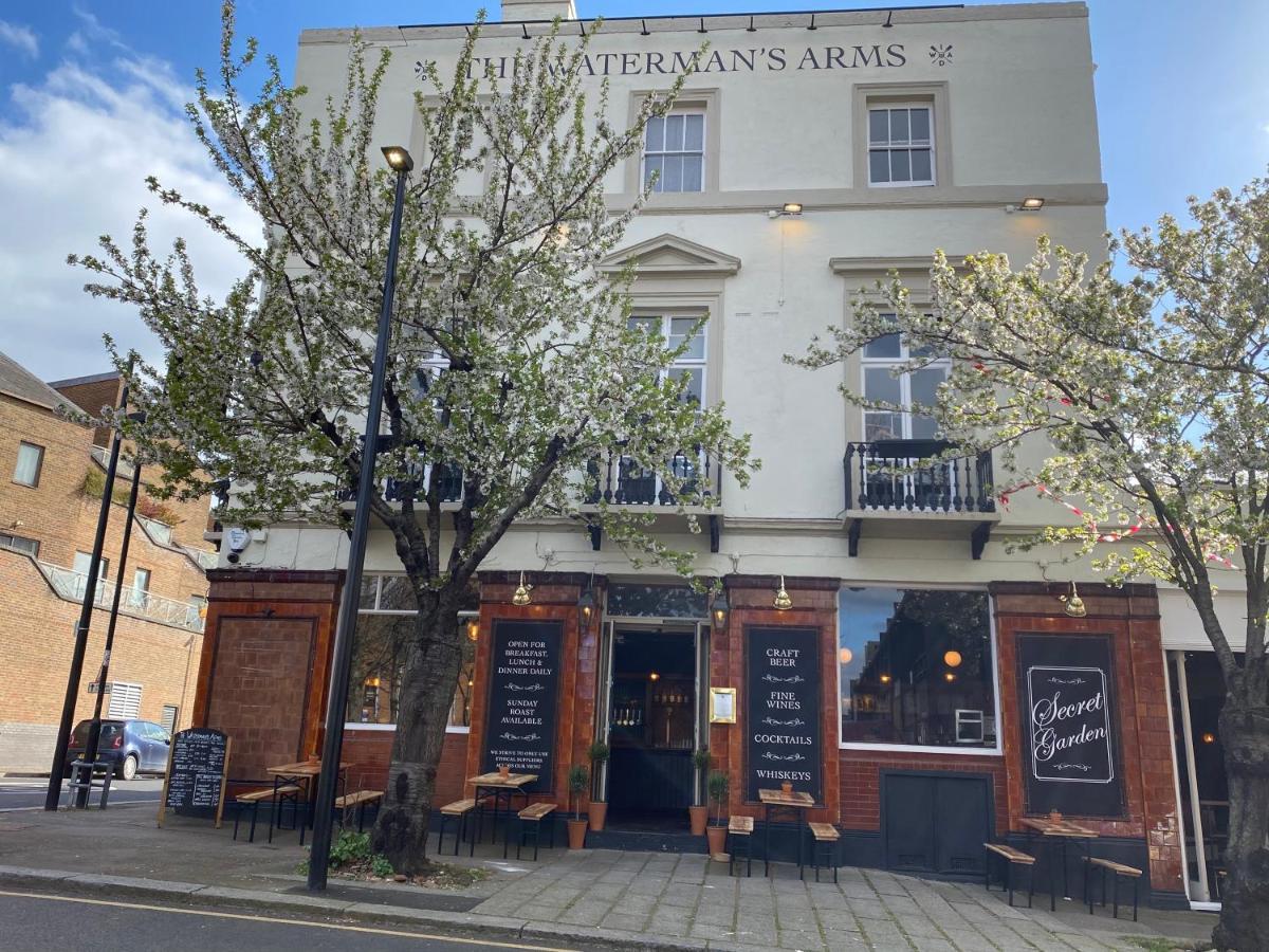 The Waterman's Arms * Londen