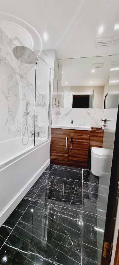 Double King Suite, Canary Wharf Waterfront London