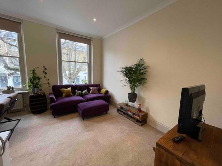 Apartment Spacious & Stylish 1-bed Flat In Primrose Hill *