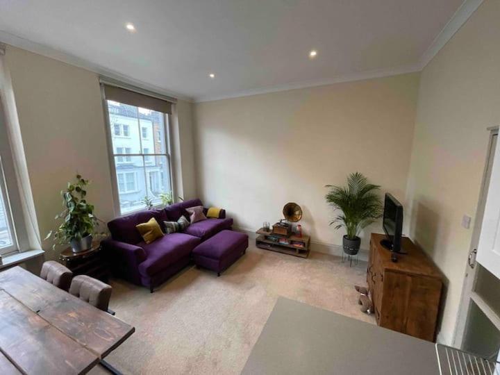 Apartment Spacious & Stylish 1-bed Flat In Primrose Hill *