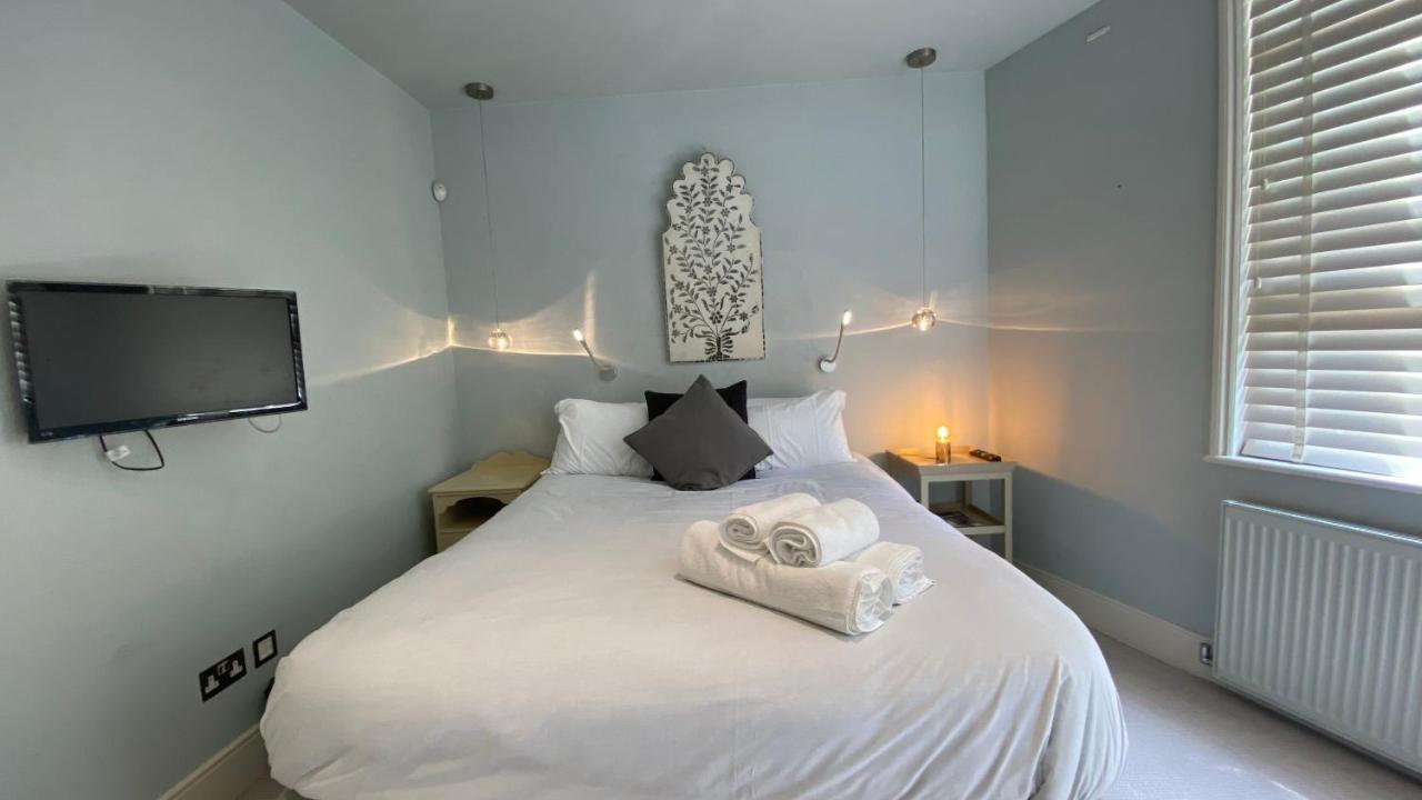 Stunning 3-bed House In Westminster Holiday home London