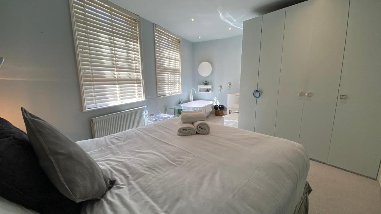 Stunning 3-bed House In Westminster * London