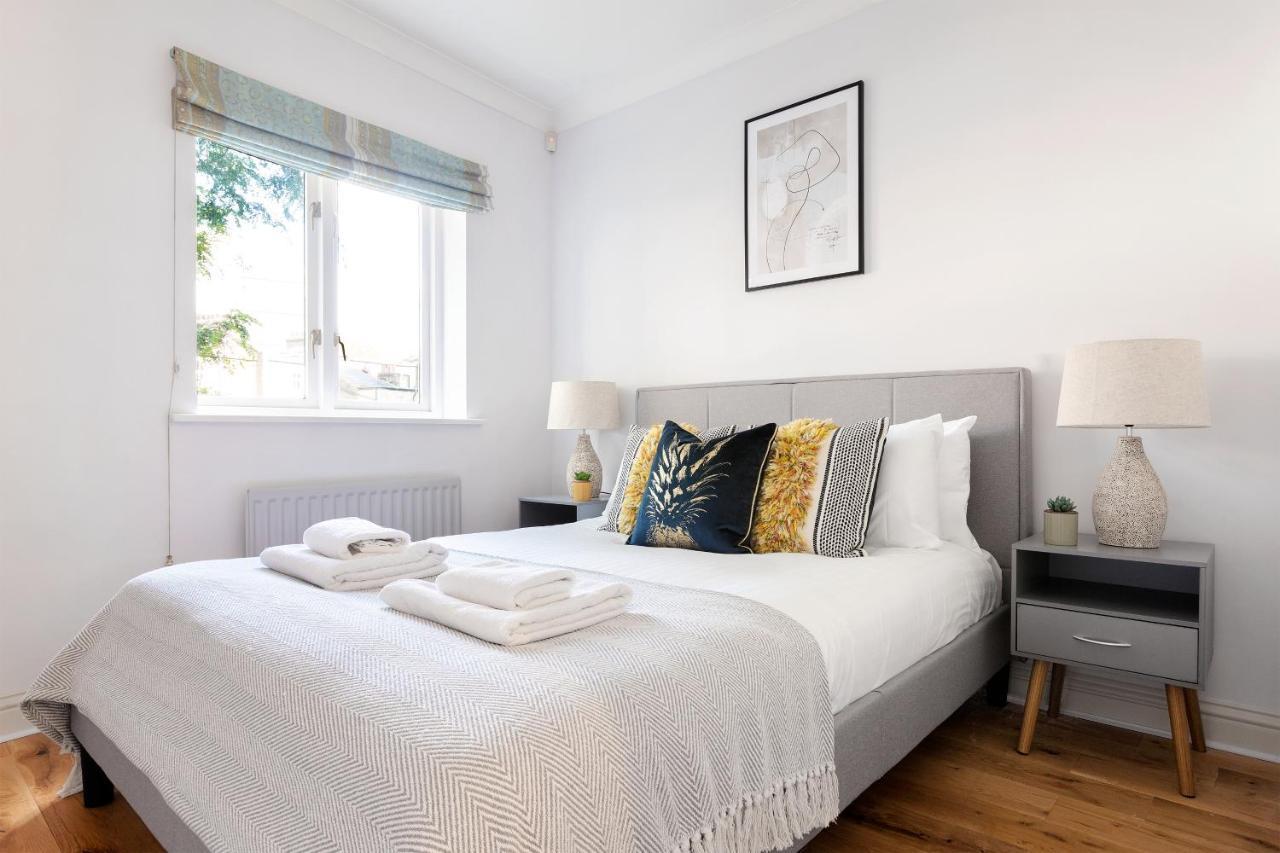 The Bermondsey Flat *