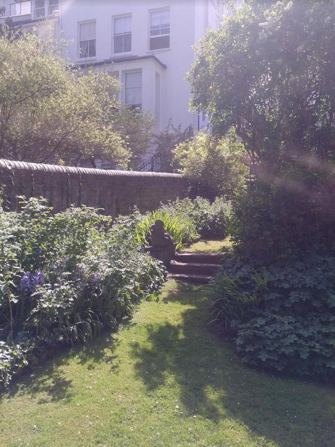 New Sleek And Stunning 1 Bedroom Flat Hampstead * London