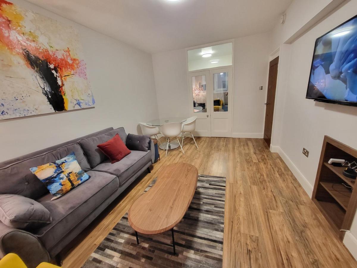 Apartment Garland Contemporary London
