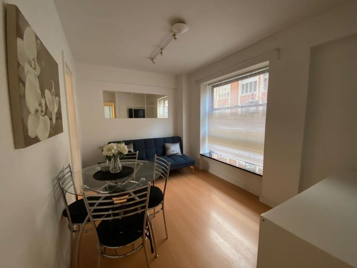 Stunning Oxford Street Furnished Leilighet London
