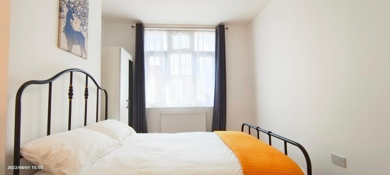 Acacia Flat 189 In Wembley Appartement *