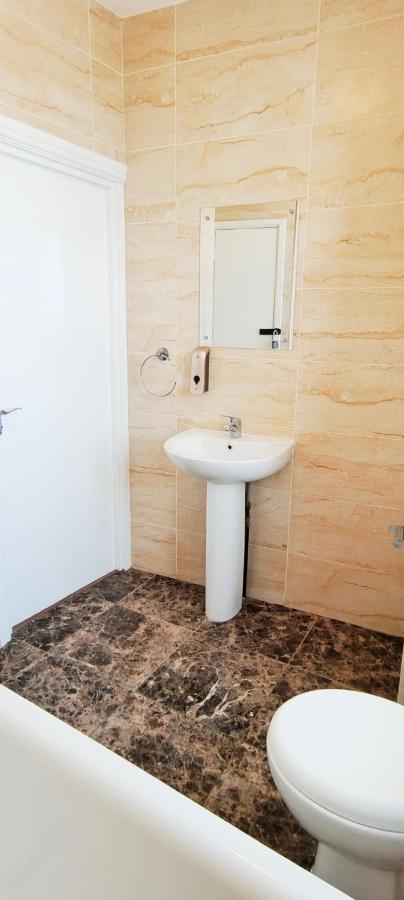 Acacia Flat 189 In Wembley Appartement Londres