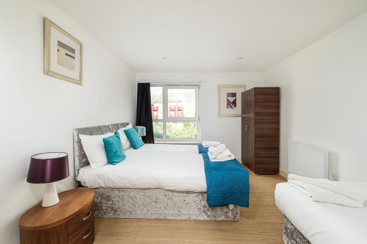 Canary Wharf/docklands/excel Spacious Apt E14 Lägenhet