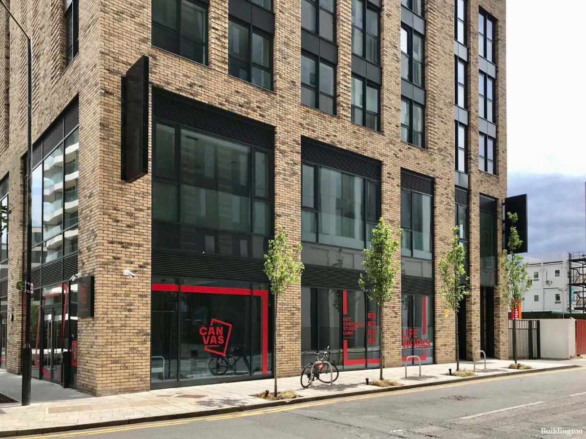 Studios And Cozy Ensuites With Shared Kitchen At Canvas Wembley Apartments