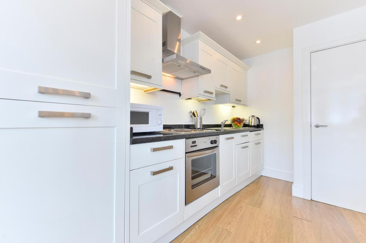 Apartment Saint Paul's