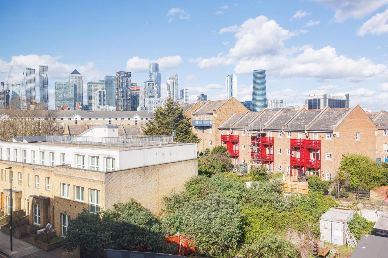 Canary Wharf/docklands/excel Spacious Apt E14 Lägenhet London