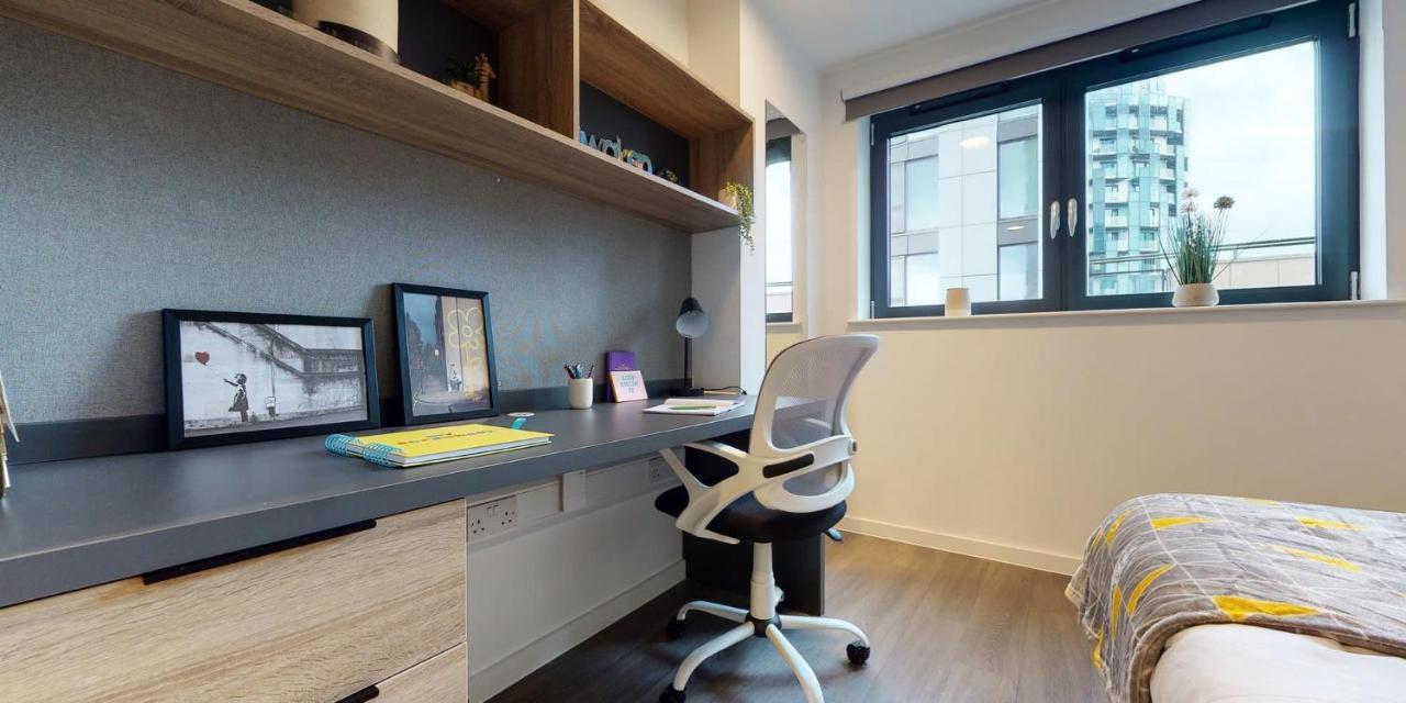 Studios And Cozy Ensuites With Shared Kitchen At Canvas Wembley Apartments * London