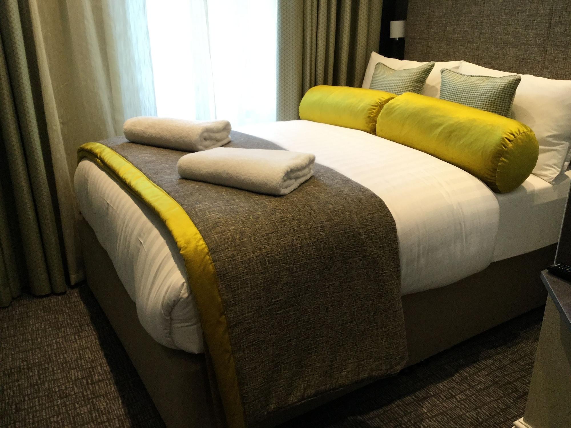Mornington Victoria Hotel London