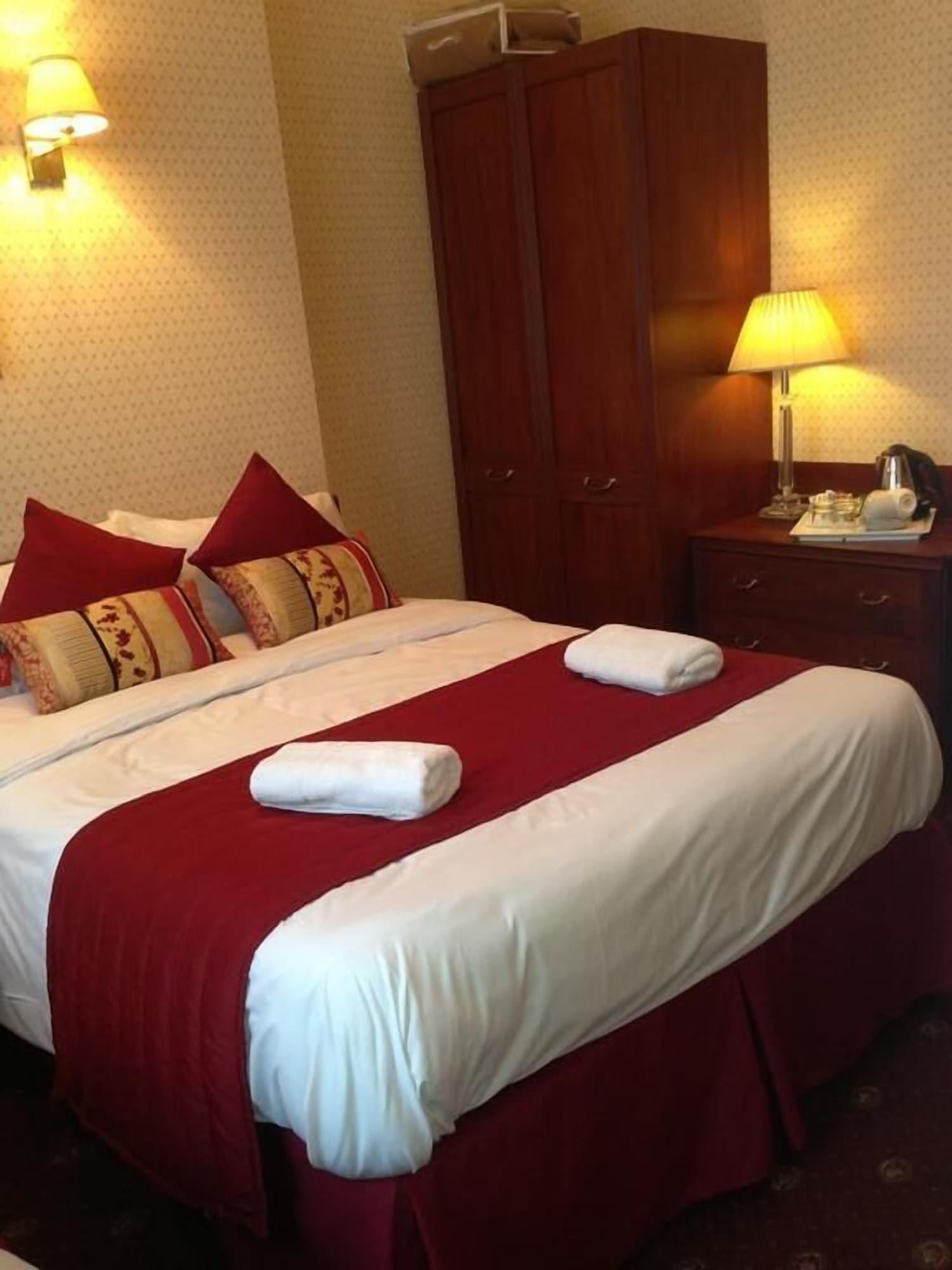 Avon Hotell