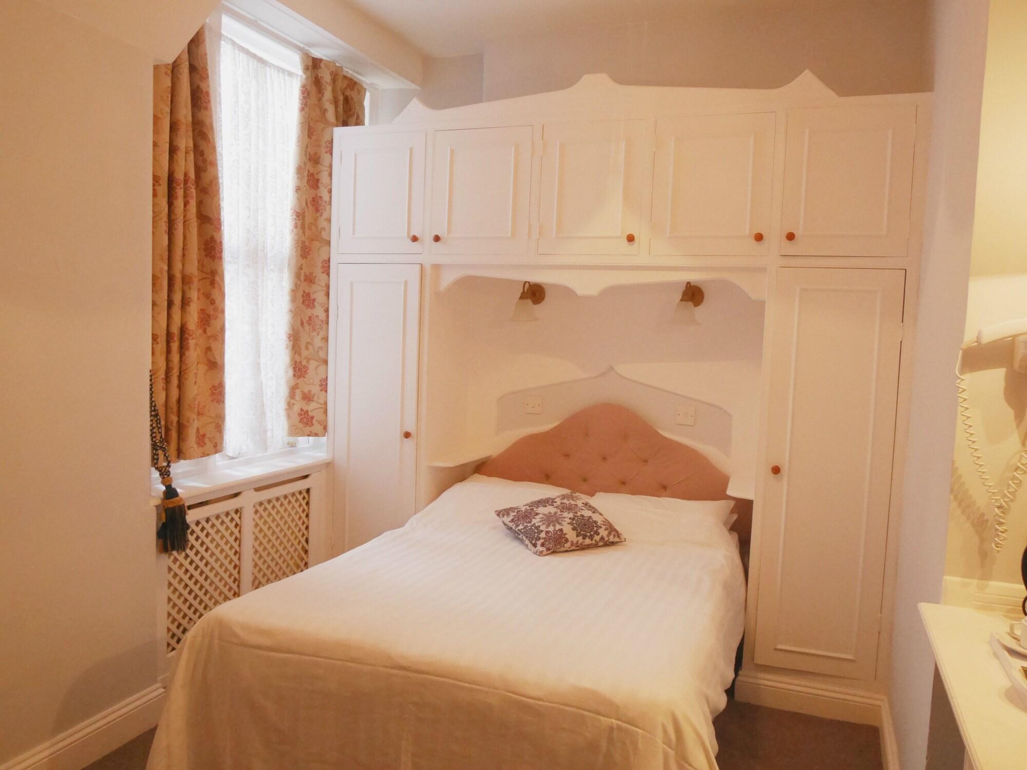 Maranton House Hotel London