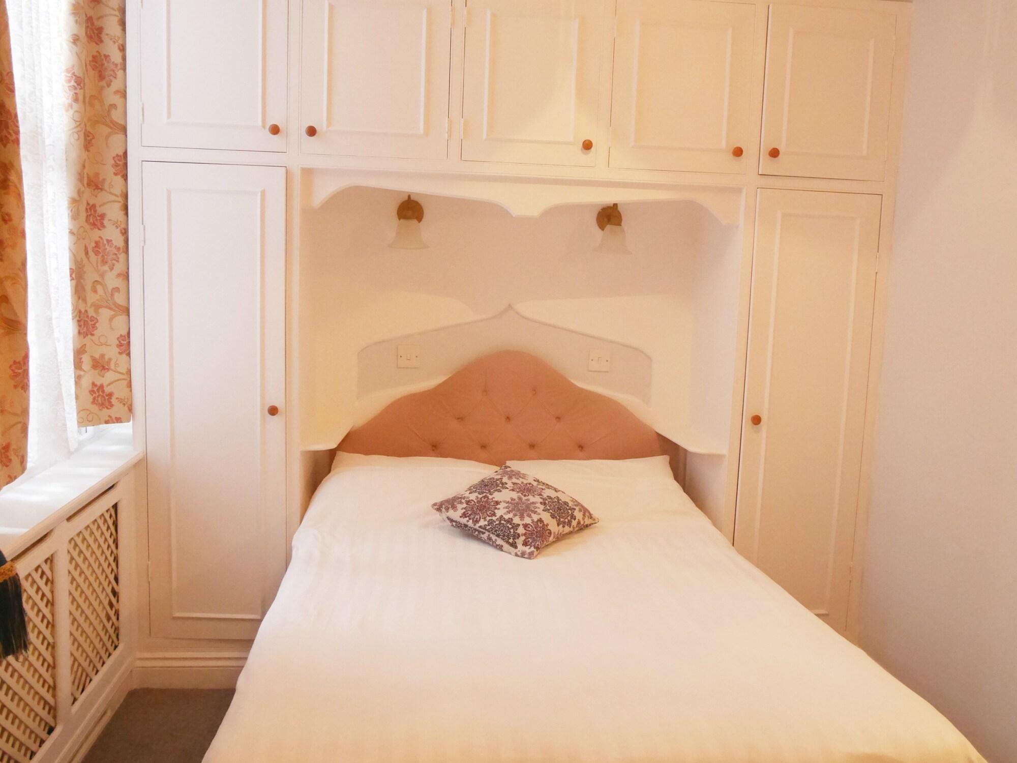 Maranton House Hotel London