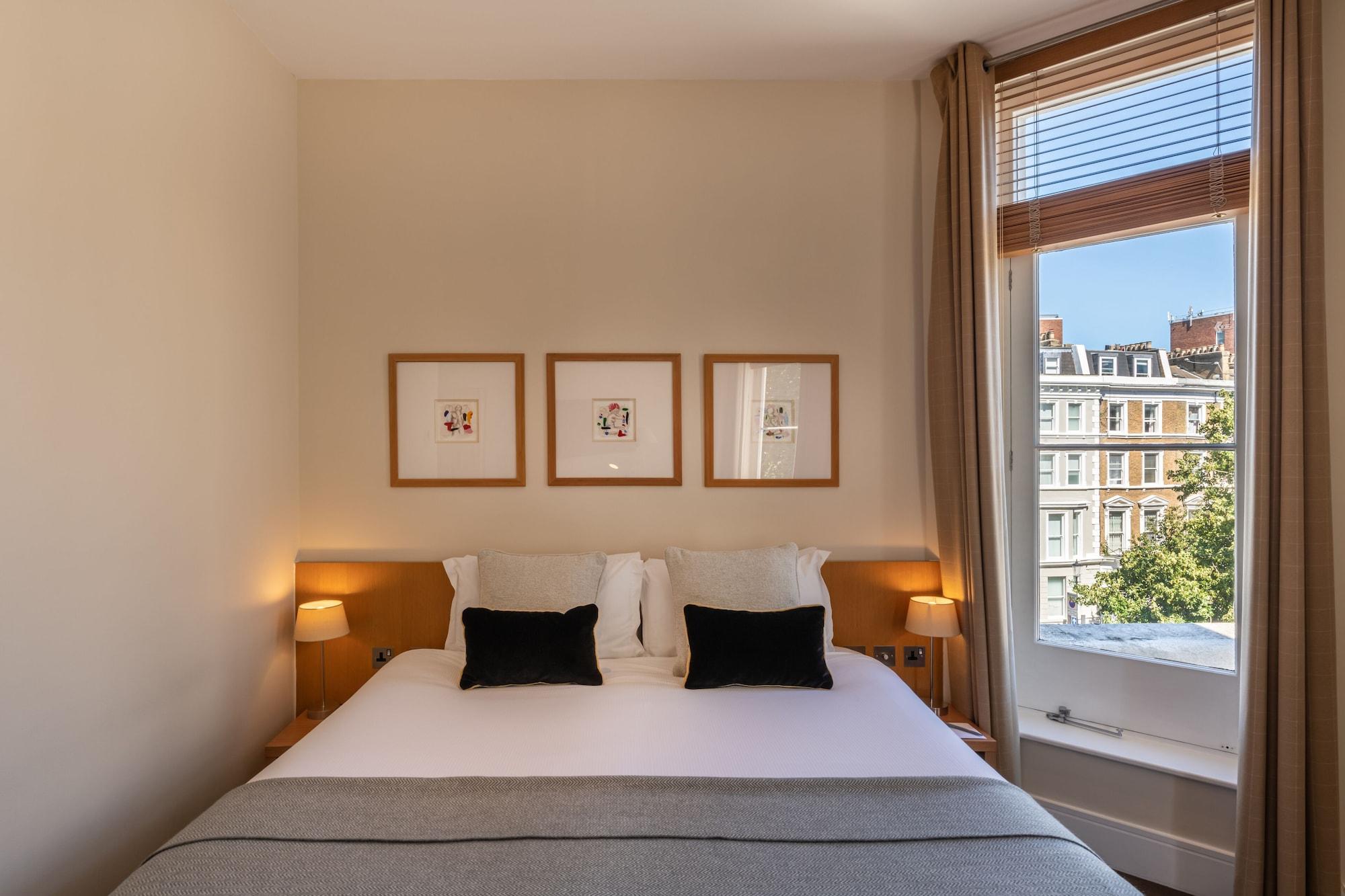 The Resident Kensington Hotel 4*