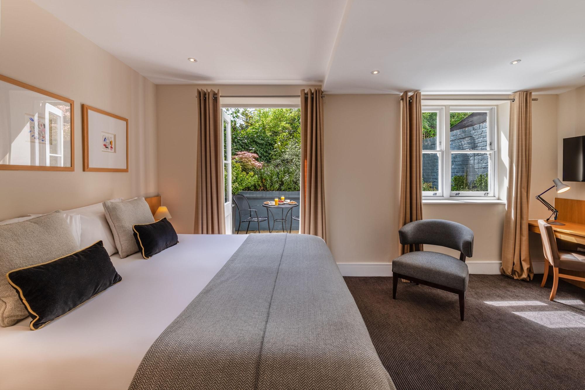 The Resident Kensington Hotel