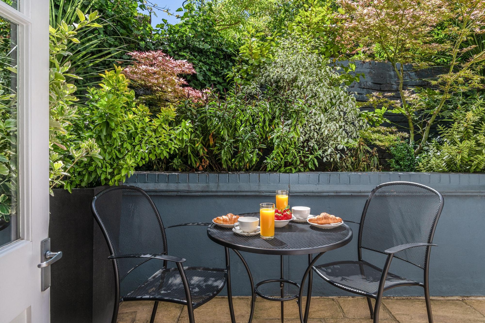 The Resident Kensington 4*