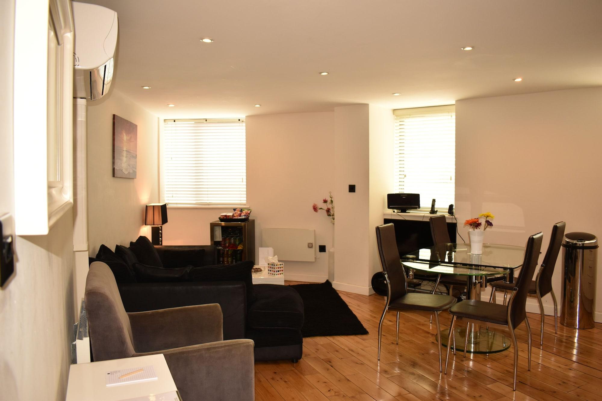 Apartment Lr - Battersea Park