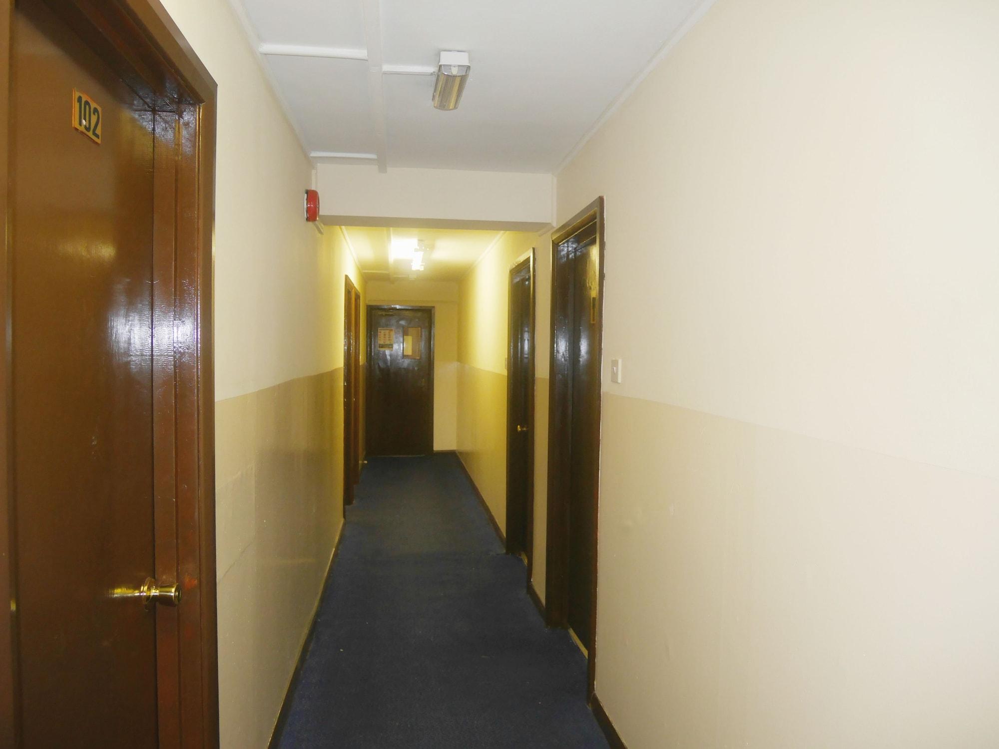 Kensal Backpackers Vandrerhjem *