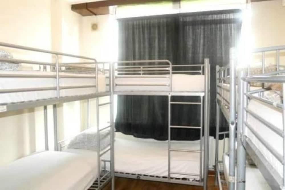 Vandrerhjem Kensal Backpackers London