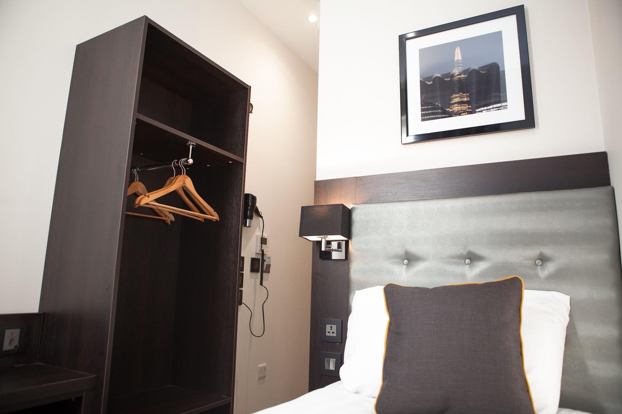 The Tudor 3* London