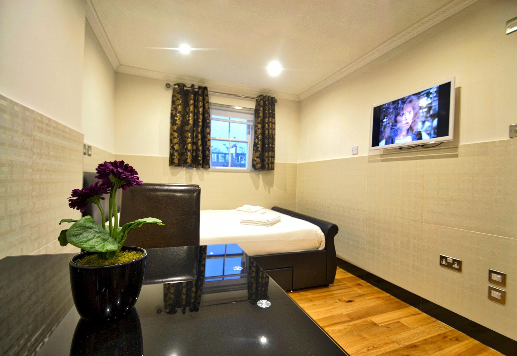 Hyde Park Apartment