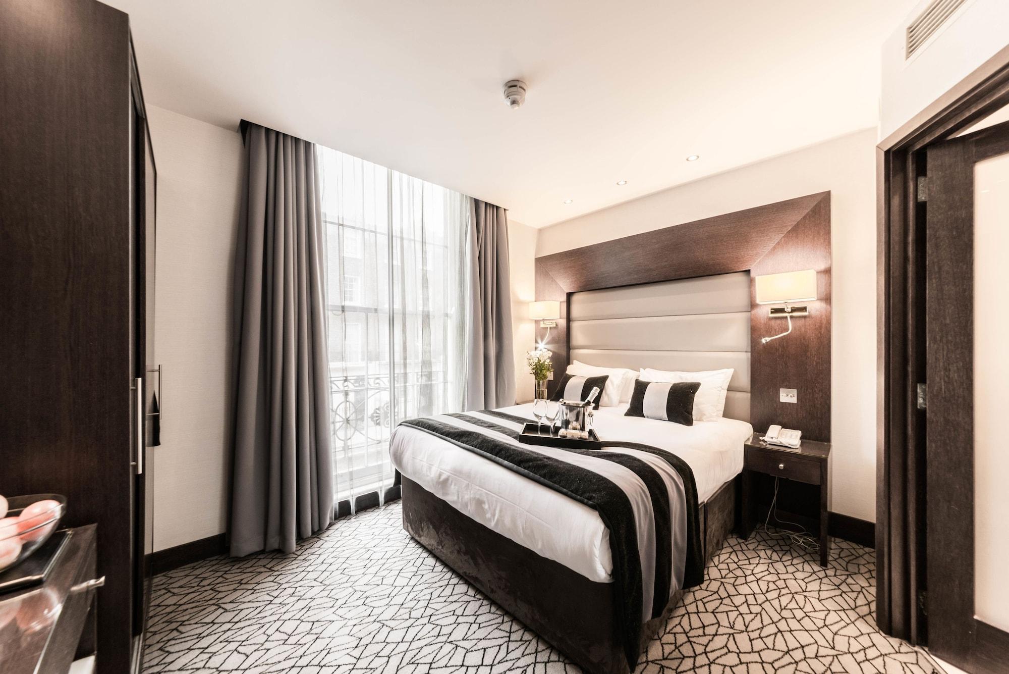 Park Avenue Baker Street Hotel 4*