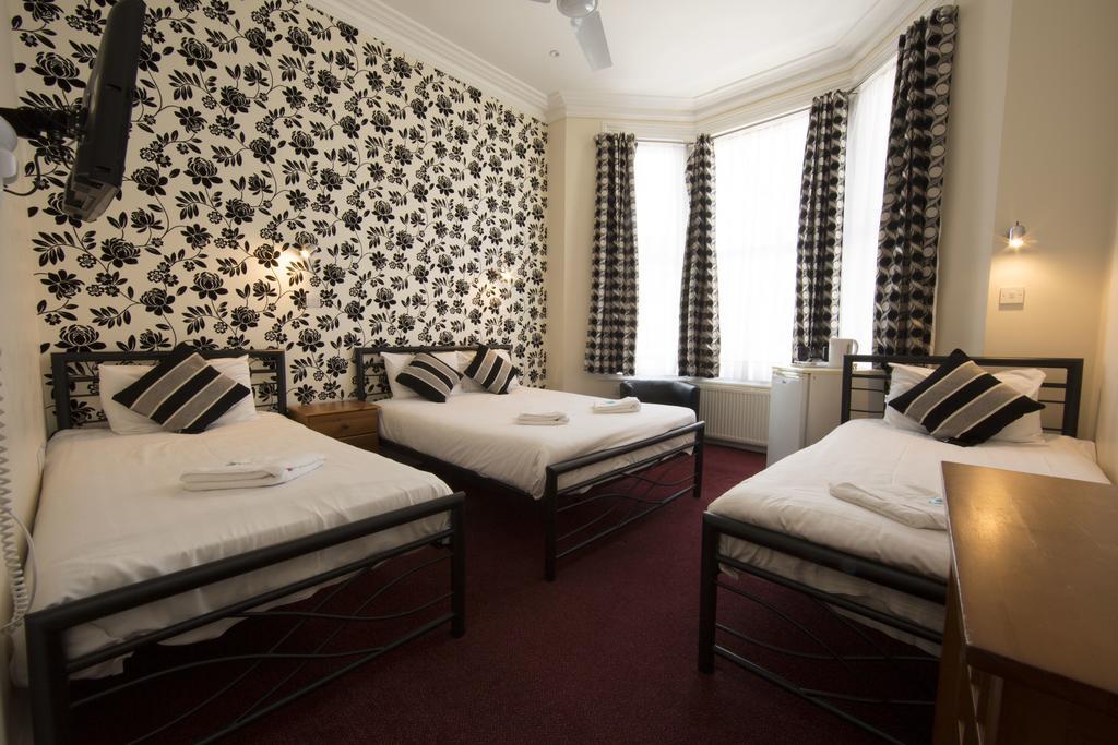Royal By Saba Bed & Breakfast
