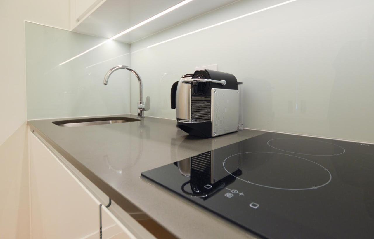 Hampstead Heath Serviced * London