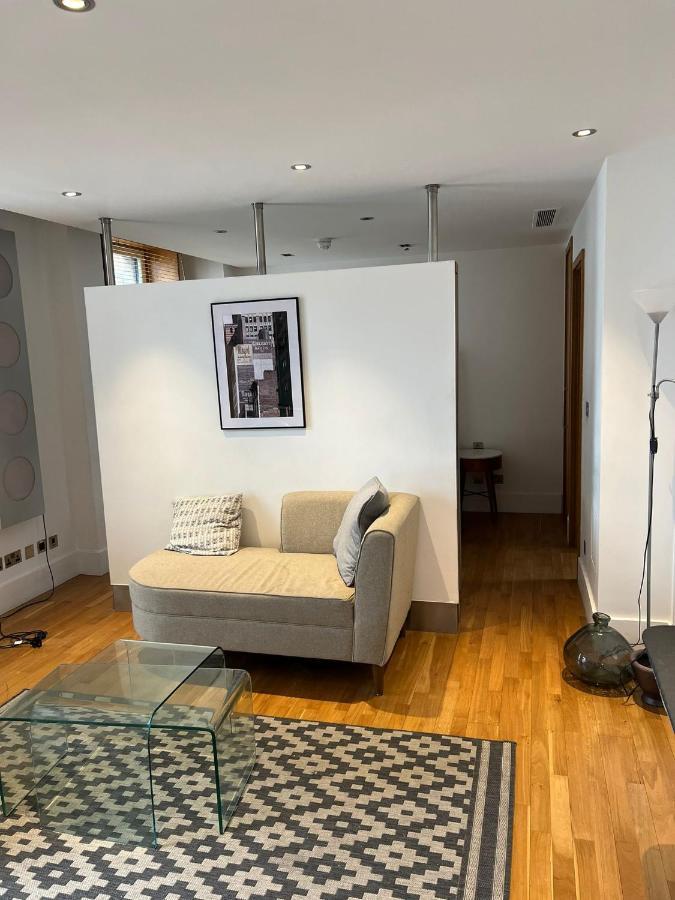 Piccadilly Circus Luxury Studio * Londres