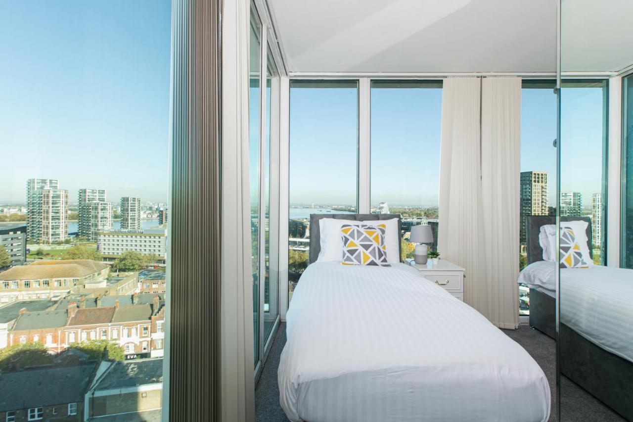 Skyvillion - 3bed Penthouse Near Airport, O2 Arena, Excel Centre With Parking Appartamento