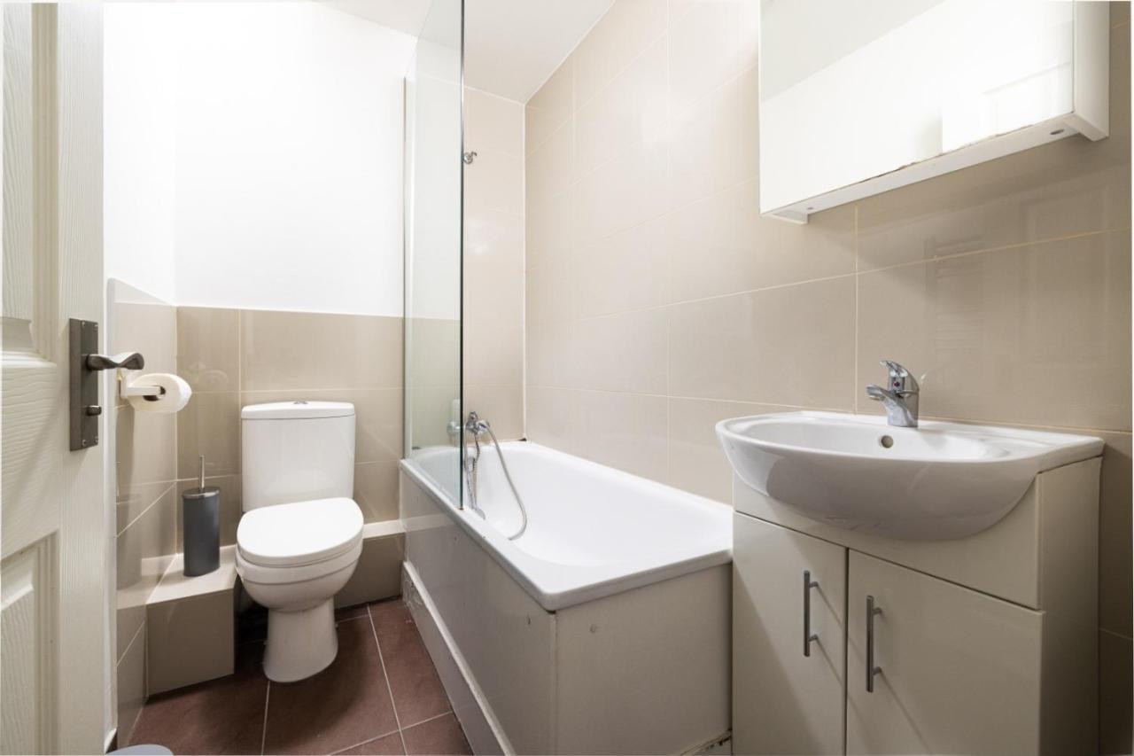 Apartment Mornington Crescent London