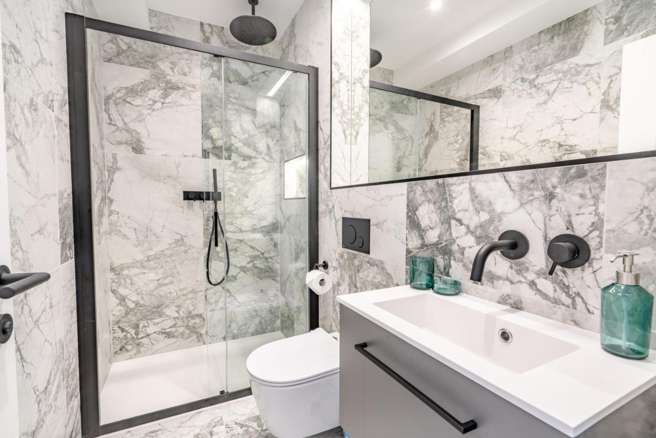 Modern & Chic One Bedroom In Fitzrovia By Sojo Appartement Londen