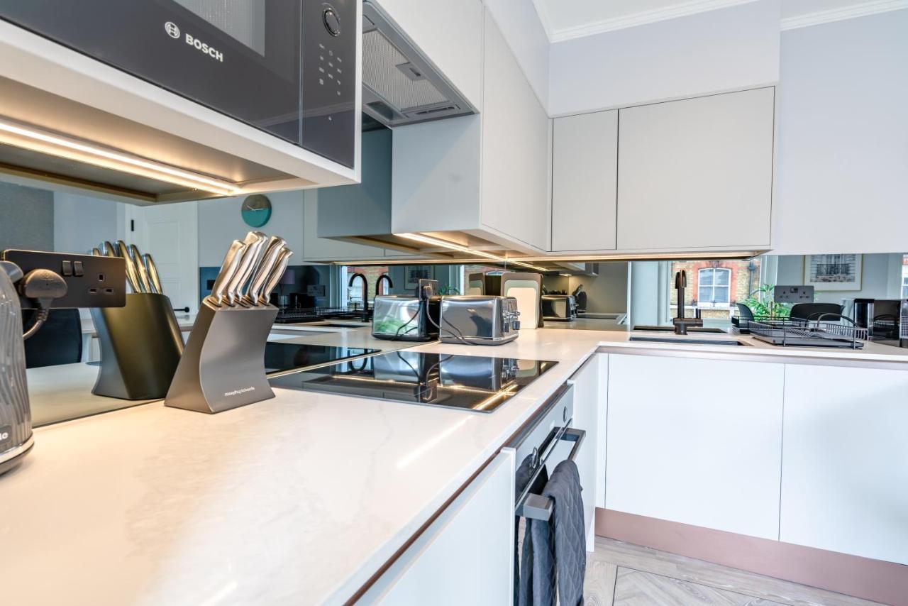Modern & Chic One Bedroom In Fitzrovia By Sojo Appartement *