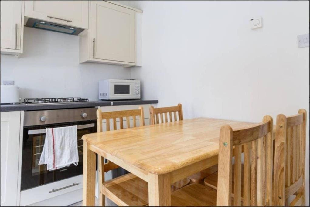 Renovated 4 Bed Flat In Islington Lejlighed *