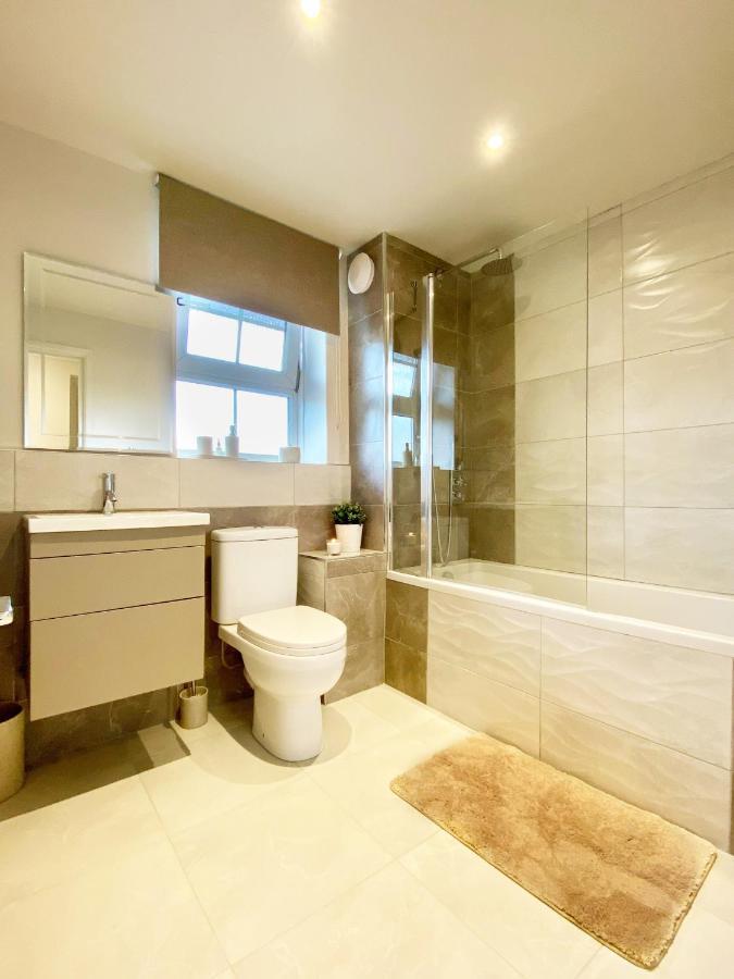 Perfect Location- 5 Minutes From Tower Bridge ! 8 Minutes Walk From Tube Appartement