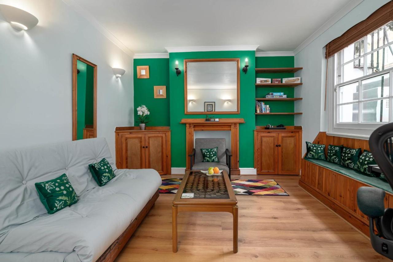 Appartamento Fantastic 1 Bedroom With Private Patio Londra