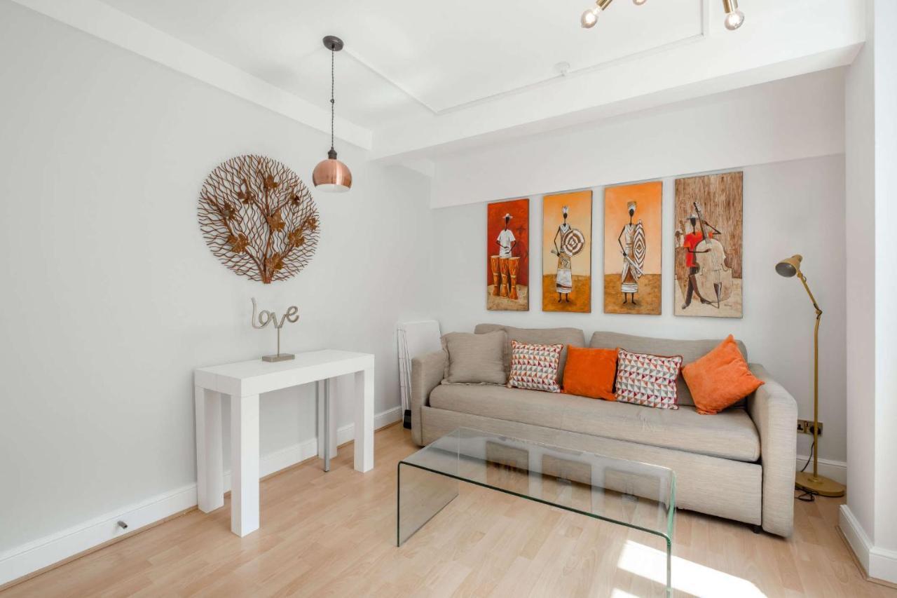 Love From Chelsea Large One Bed Superb Location Sloane Avenue Sw3 Appartement Londen