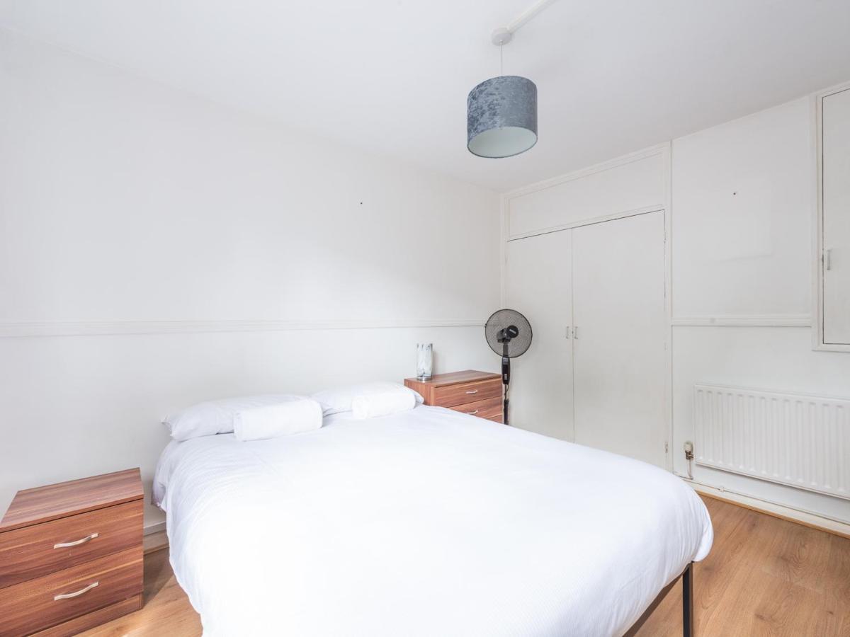 Lejlighed Sootheus - Cosy Surrey Quays London
