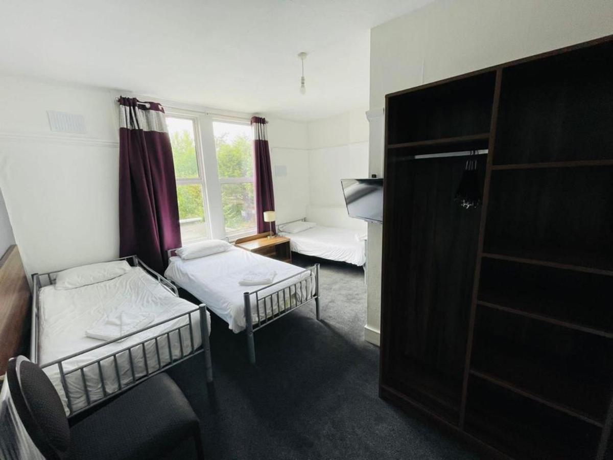 National Hotell
