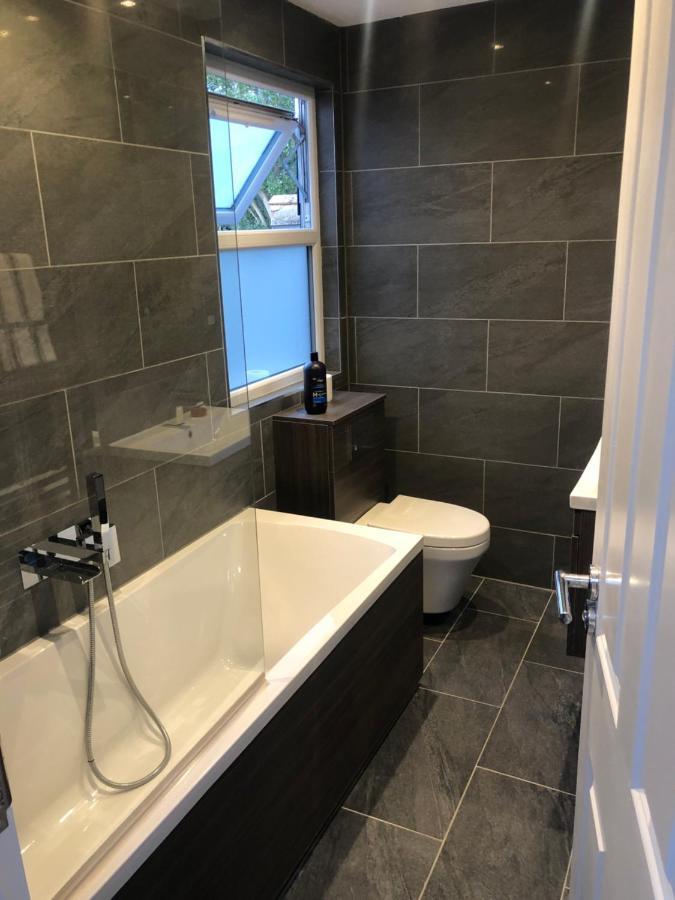 Apartment Great 4 Bedroom In Tooting *