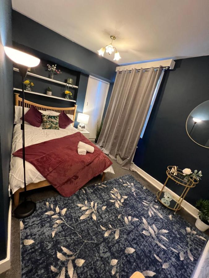 2-bedroom Living Flats Near Edgware Road Lejlighed