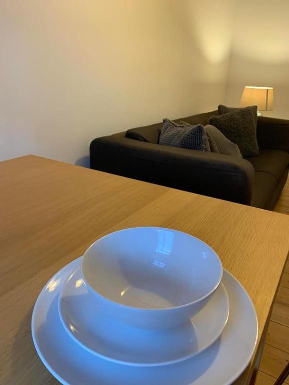 Modern Deluxe Zone 2 Camberwell Apartment *