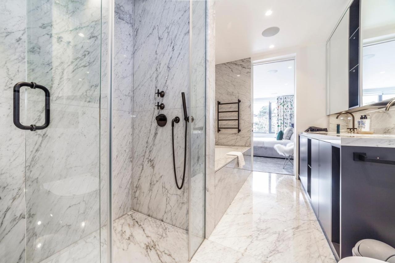 Luxury 3 Bedroom House With Garden Next To Battersea Park Semesterbostad