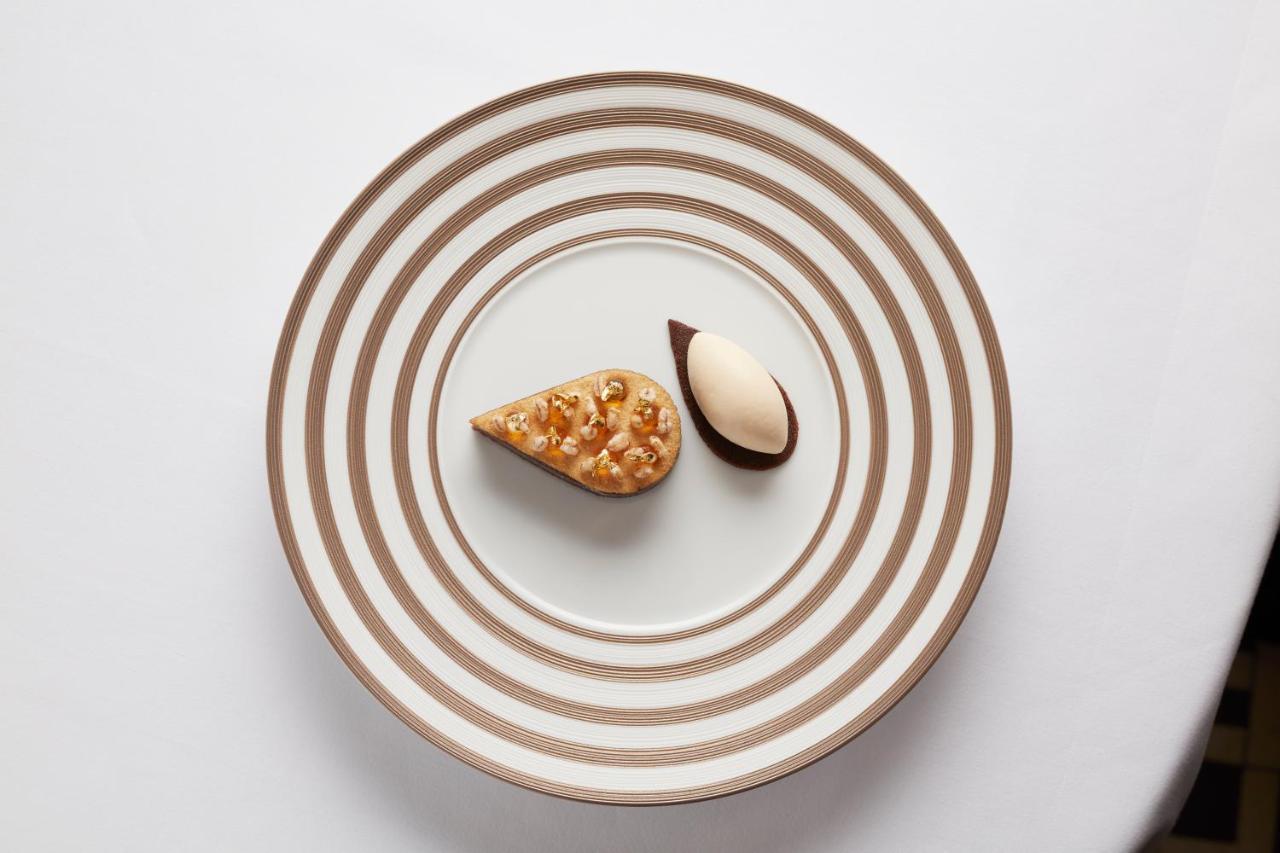 Flemings Mayfair - Small Luxury Of The World Hotell London